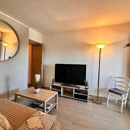 Daire Le Quai Aux Fleurs Sejour Avec Piscine Le Grau-du-Roi